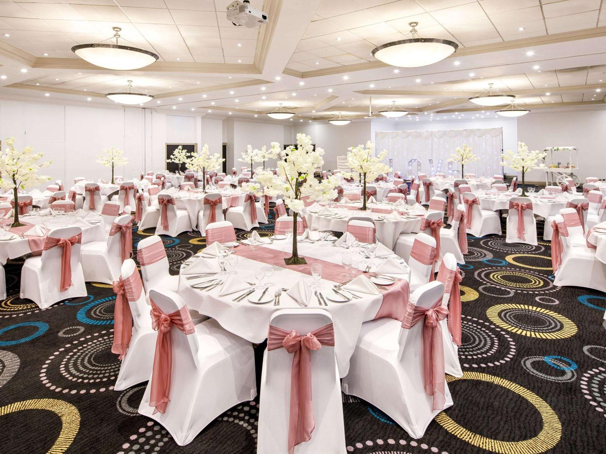 Mercure Telford Centre Hotel Luaran gambar